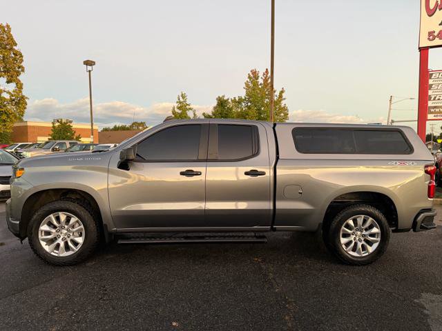 Used 2020 Chevrolet Silverado 1500 Custom w/ Custom Value Package image 8