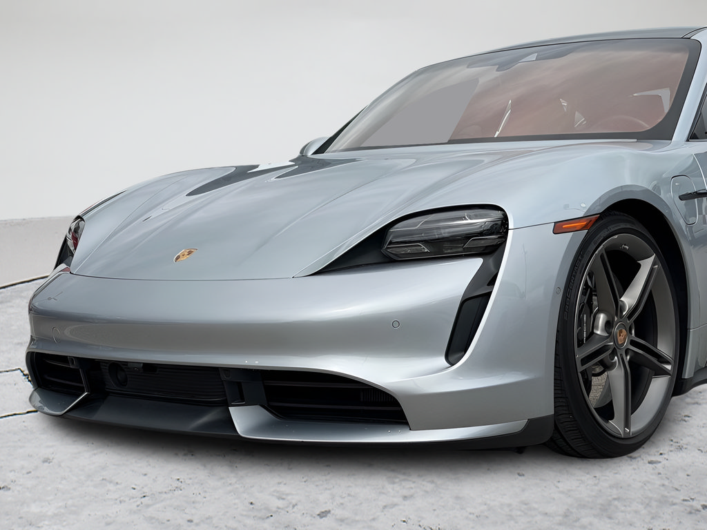 Used 2020 Porsche Taycan Turbo AWD/4WD image 36