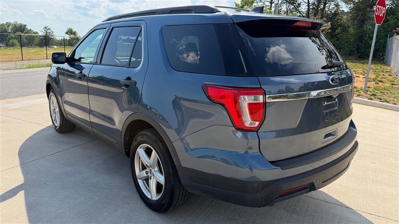 Used 2019 Ford Explorer FWD image 5