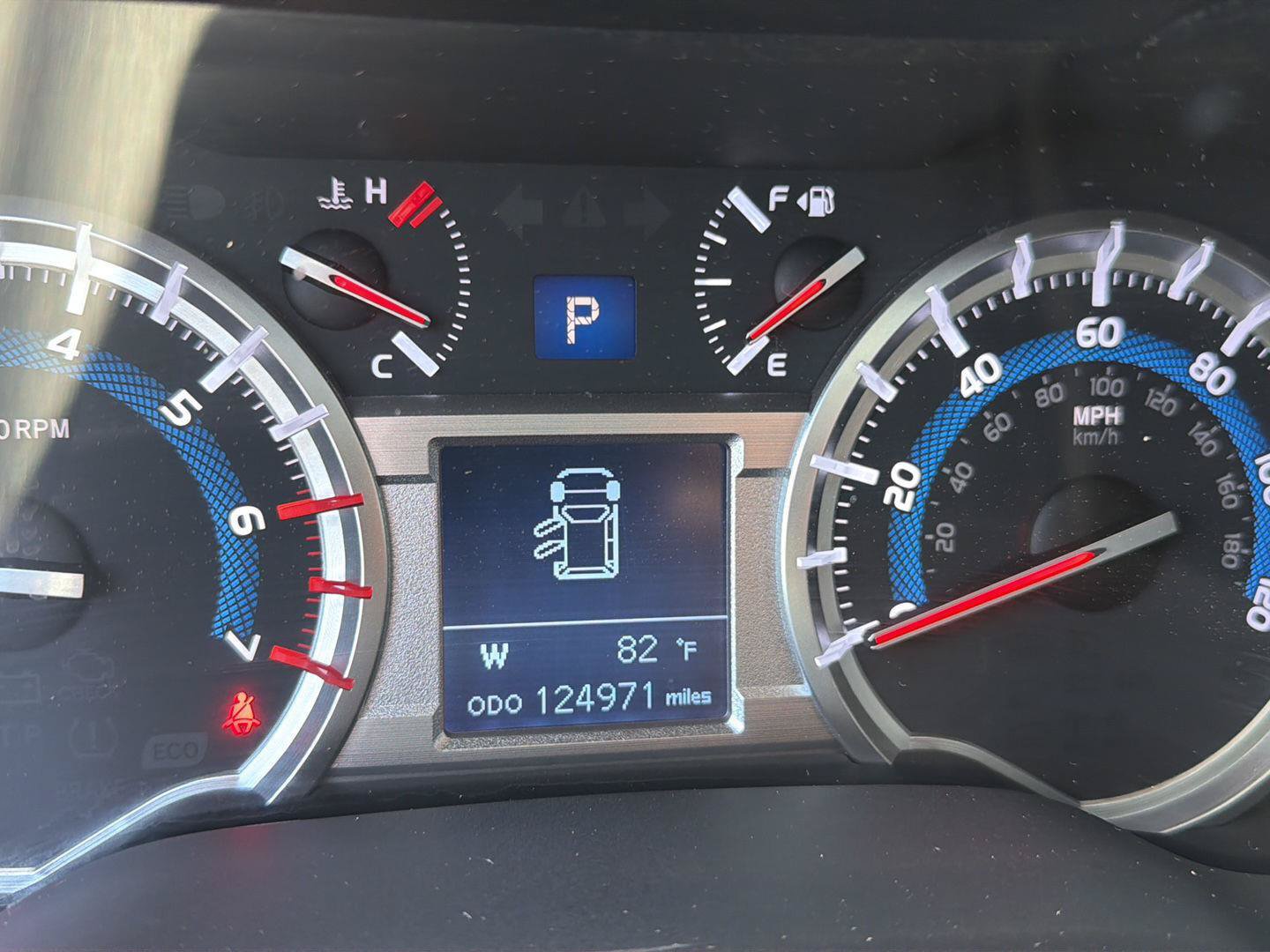 Used 2018 Toyota 4Runner TRD Off-Road Premium AWD/4WD image 24