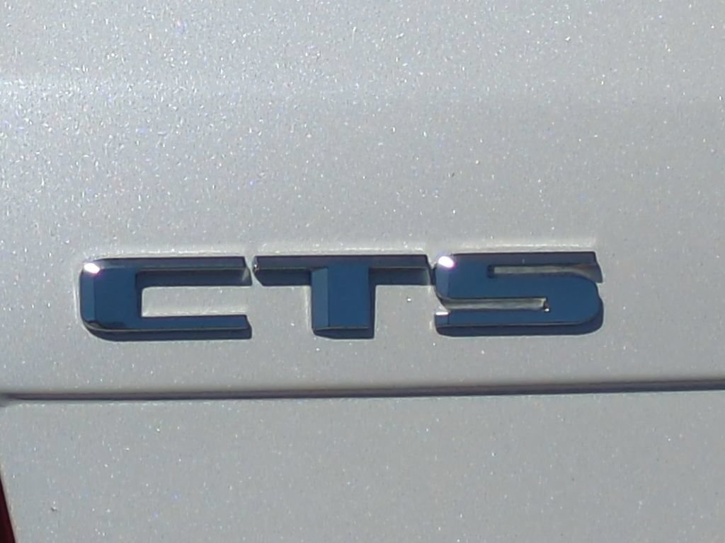 Used 2018 Cadillac CTS Luxury RWD image 10