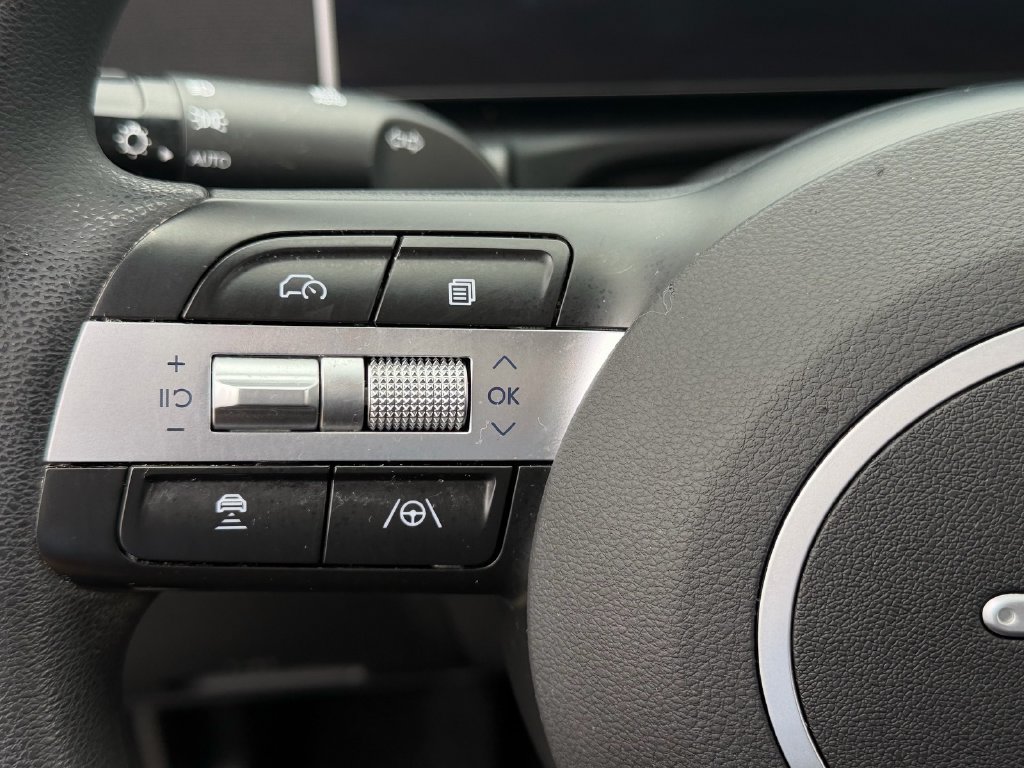 Used 2025 Hyundai Tucson SEL FWD image 24