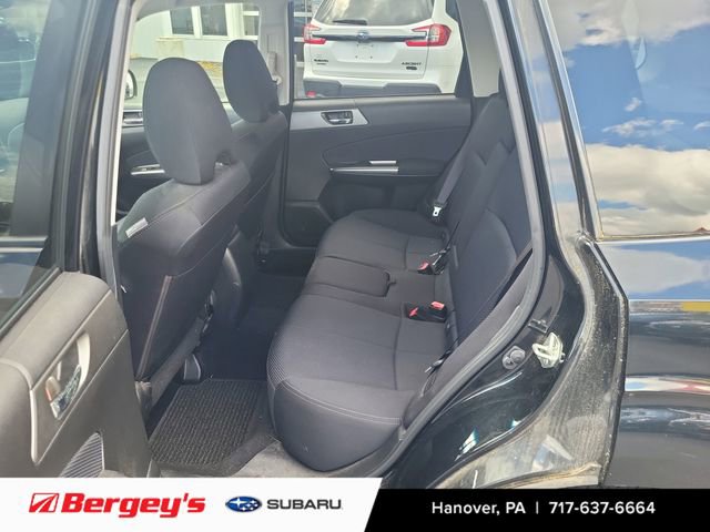 Used 2012 Subaru Forester 2.5X Premium w/ All-Weather Pkg AWD/4WD image 9