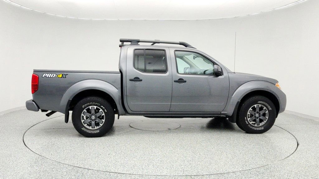 Used 2021 Nissan Frontier PRO-4X w/ Pro-4x Utility Package image 4