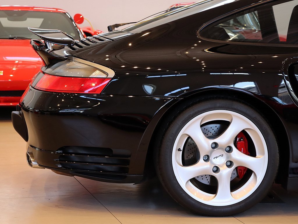 Used 2001 Porsche 911 Turbo image 29