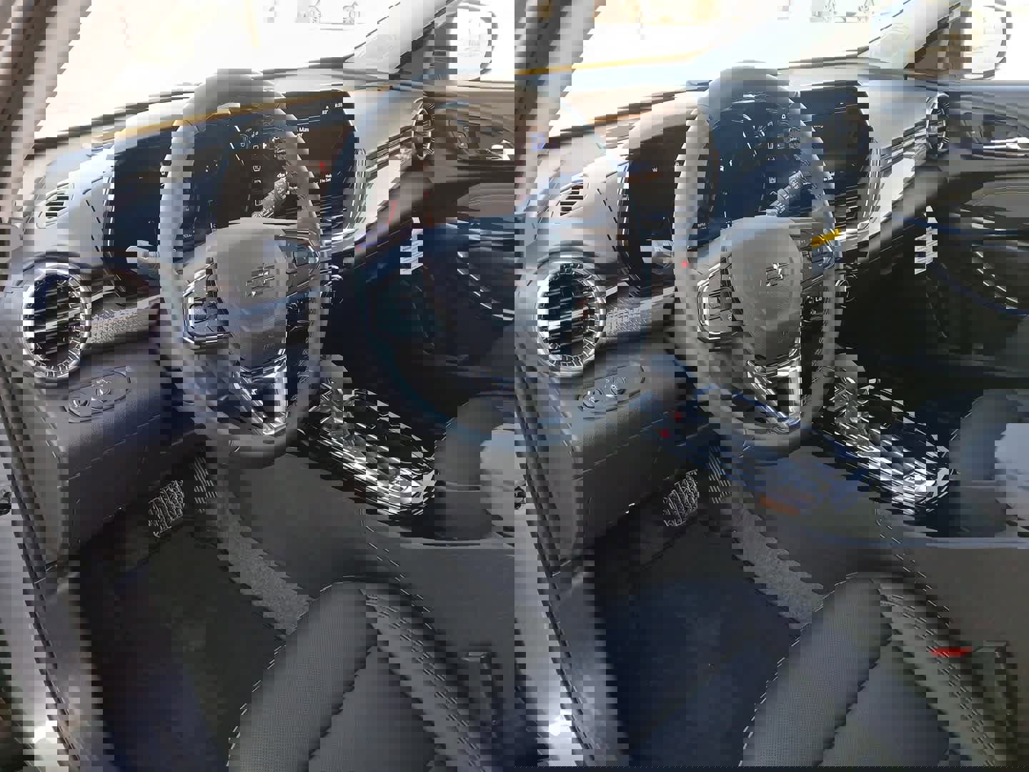 New 2026 Chevrolet Trax ACTIV w/ Sunroof Package image 20