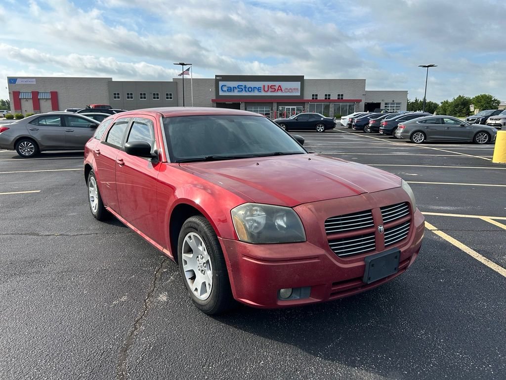 Used 2006 Dodge Magnum SXT RWD image 1