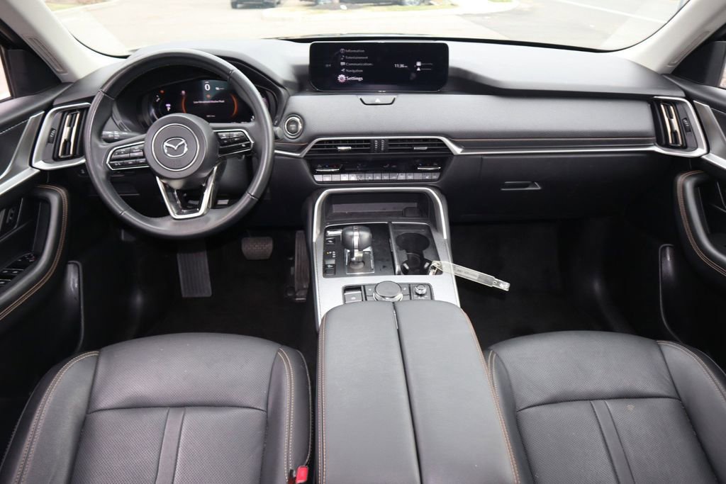 Used 2024 MAZDA CX-90 Plug-In Hybrid w/ Preferred AWD/4WD image 14