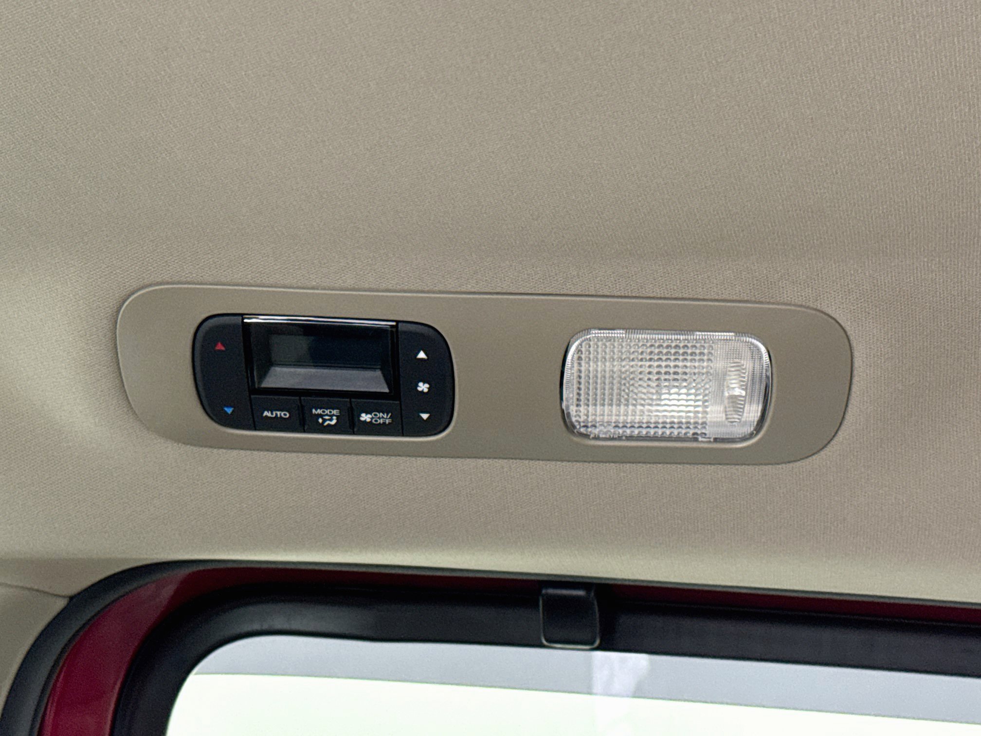 Certified 2024 Honda Odyssey EX-L image 25