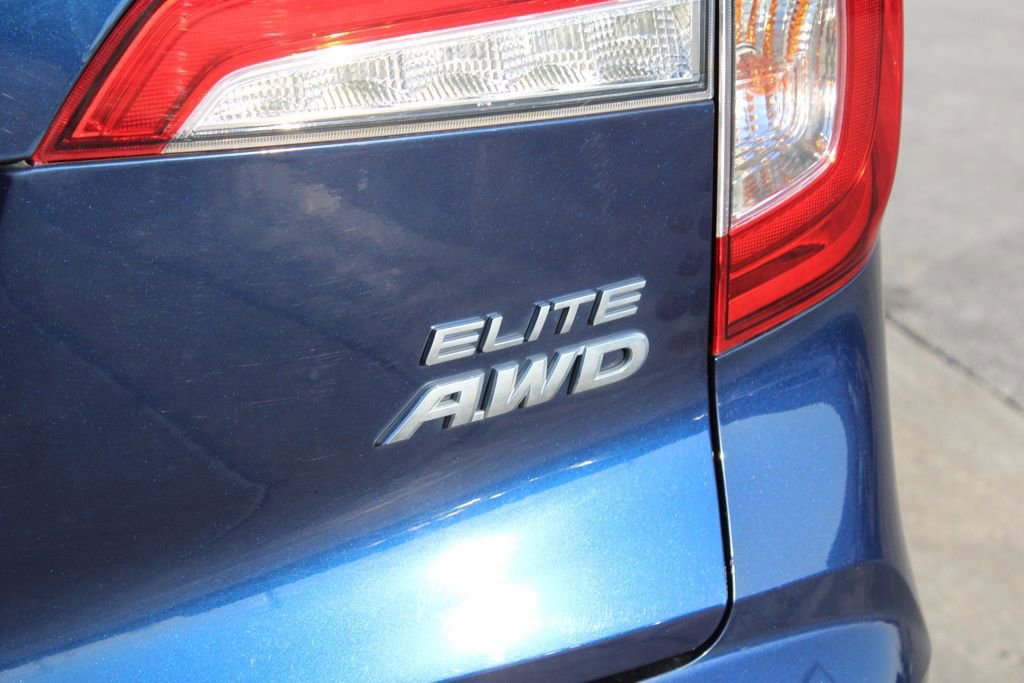 Used 2019 Honda Pilot Elite image 9