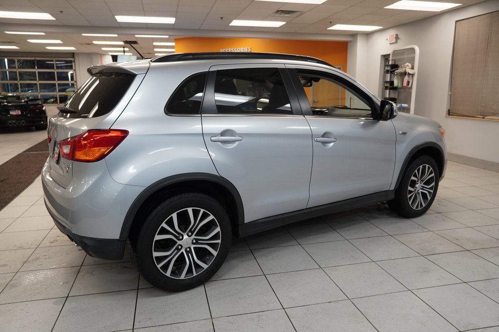 Used 2016 Mitsubishi Outlander Sport SEL image 11