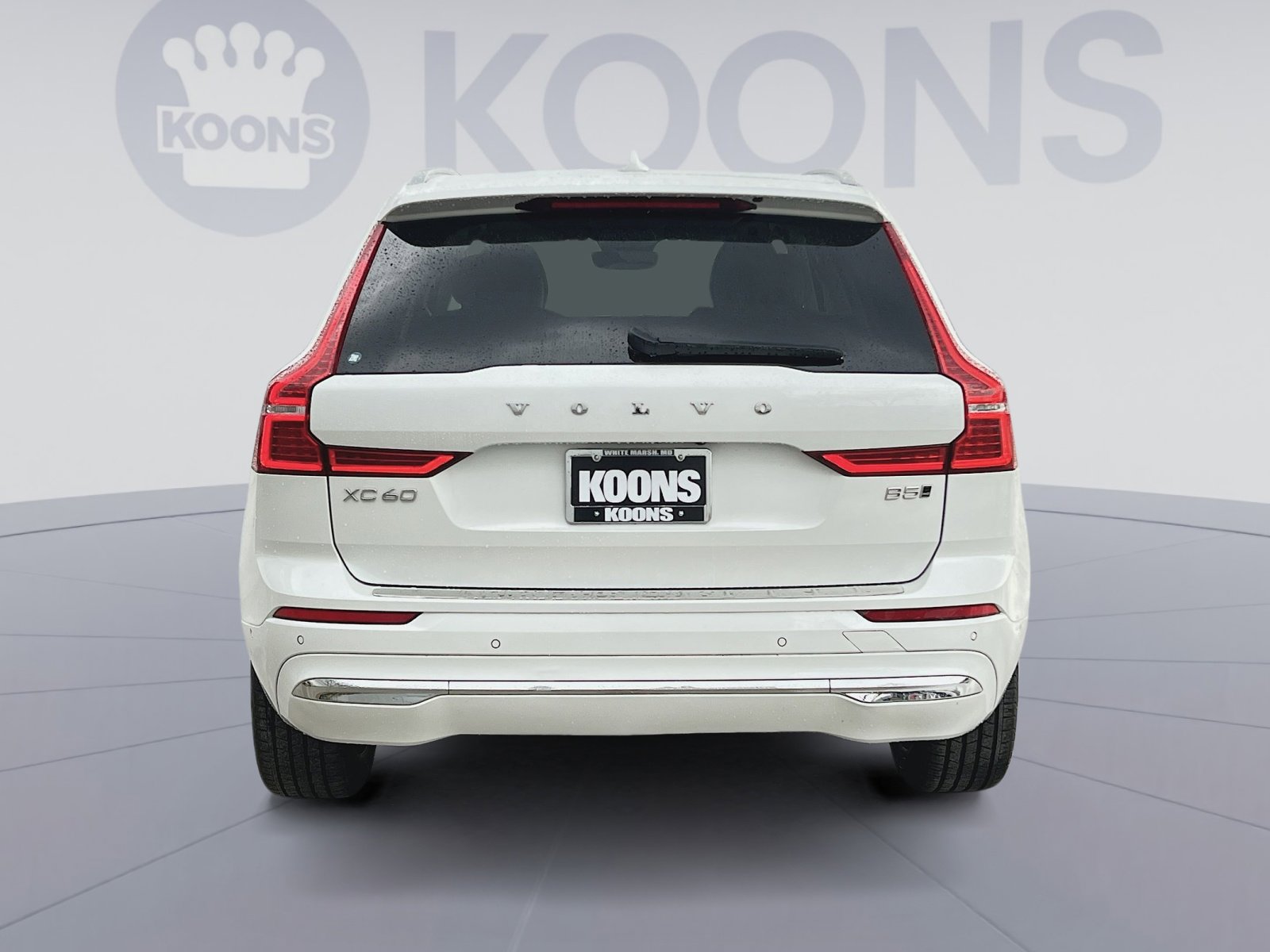 Certified 2023 Volvo XC60 B5 Plus w/ Climate Package image 5