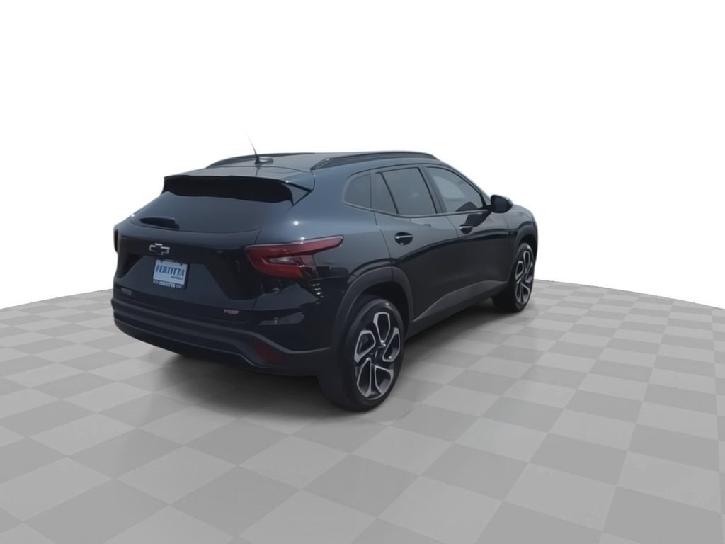 New 2026 Chevrolet Trax RS w/ Sunroof Package FWD image 8