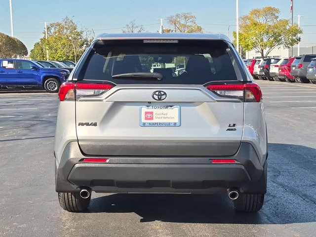 Certified 2024 Toyota RAV4 LE AWD/4WD image 7