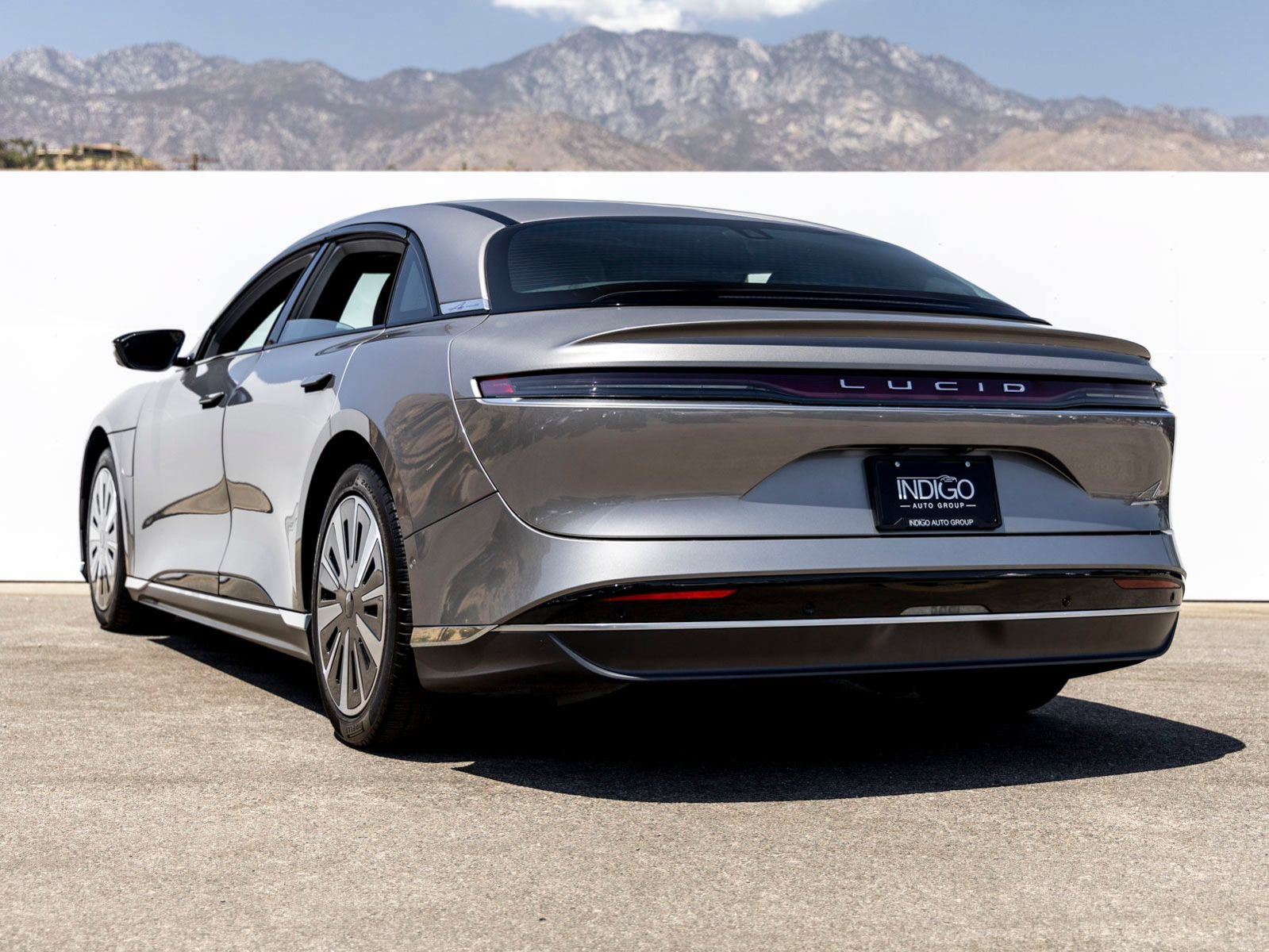Used 2024 Lucid Air Touring AWD/4WD image 4