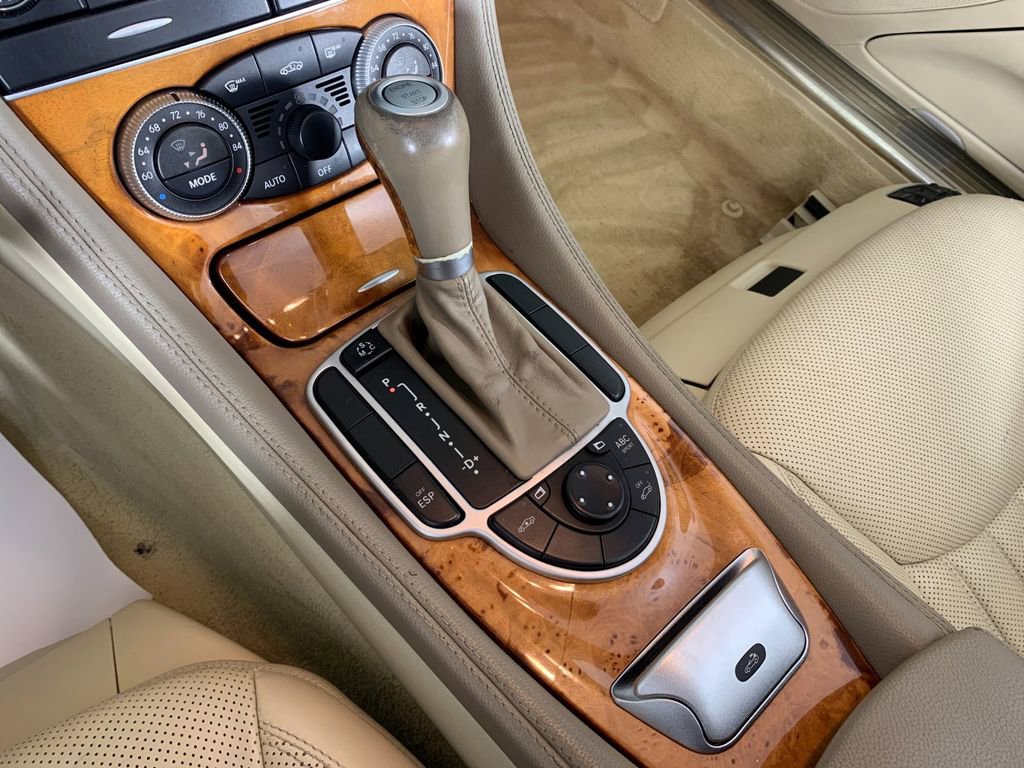 Used 2009 Mercedes-Benz SL 550 image 26