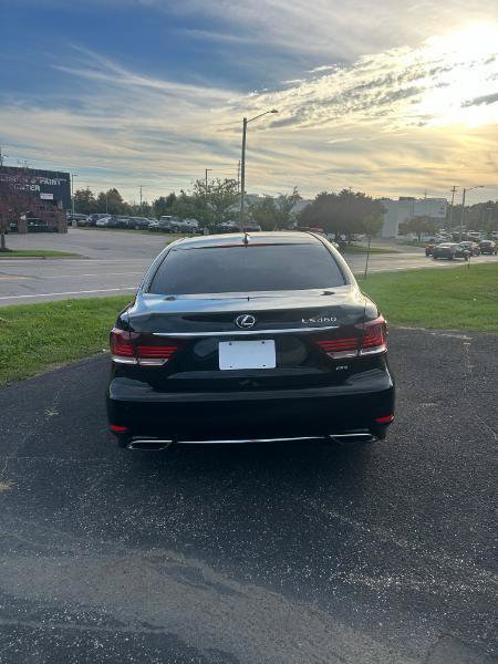 Used 2014 Lexus LS 460 AWD w/ F Sport Package image 3