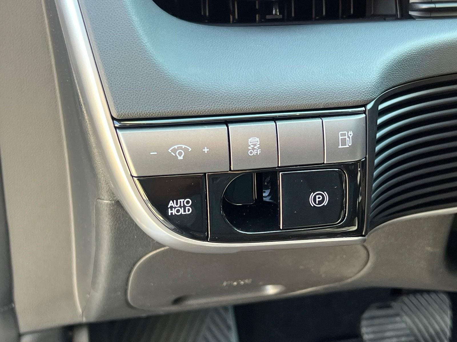 New 2027 Hyundai Ioniq 5 SE RWD image 24