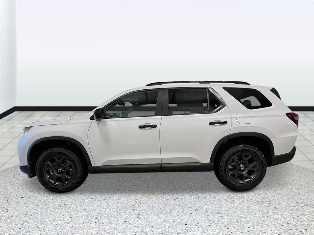 New 2026 Honda Pilot TrailSport image 6