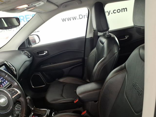 Used 2020 Jeep Compass Limited AWD/4WD image 13