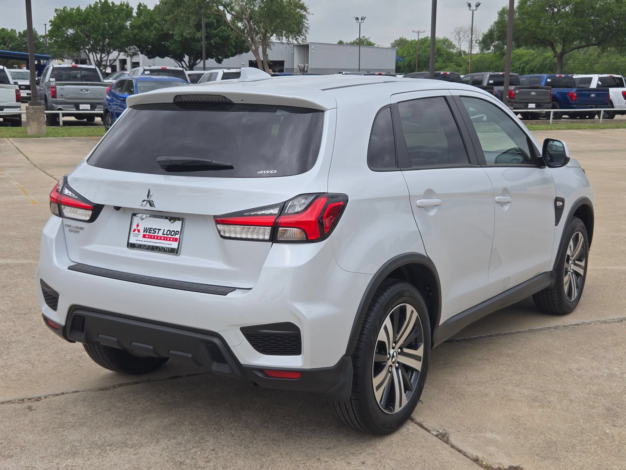 New 2026 Mitsubishi Outlander Sport ES AWD/4WD image 5