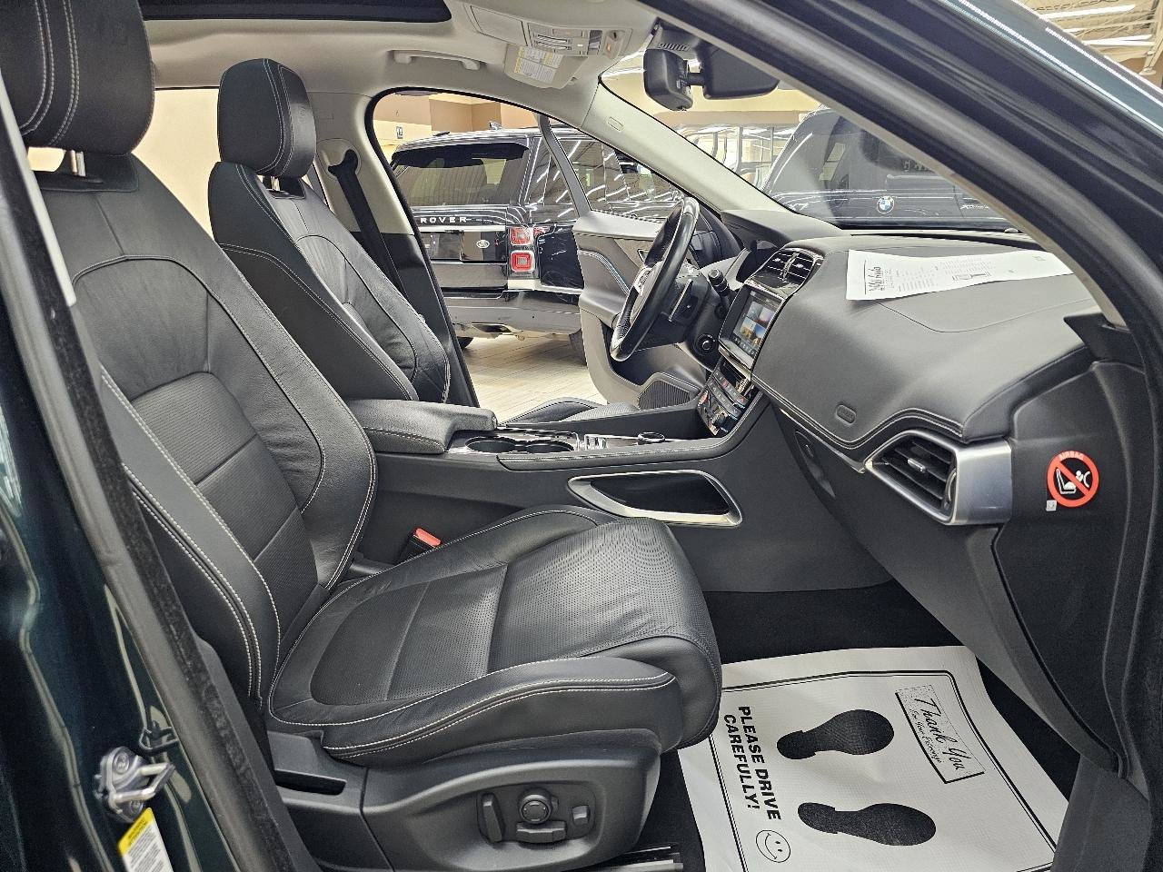 Used 2017 Jaguar F-PACE S AWD/4WD image 20
