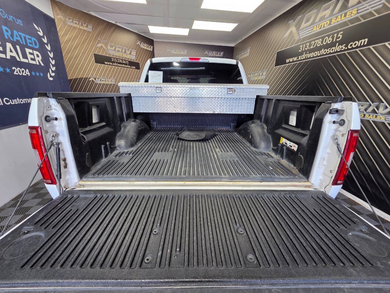 Used 2019 Ford F150 XL w/ Equipment Group 101A Mid AWD/4WD image 14