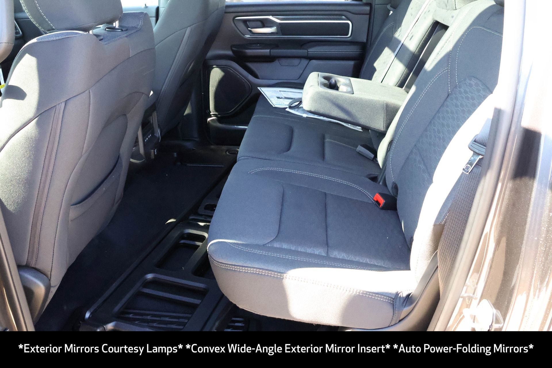 New 2026 RAM 1500 4x4 Crew Cab image 23