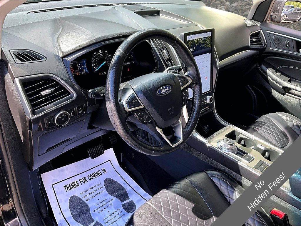 Used 2023 Ford Edge Titanium w/ Cargo Accessory Package AWD/4WD image 12