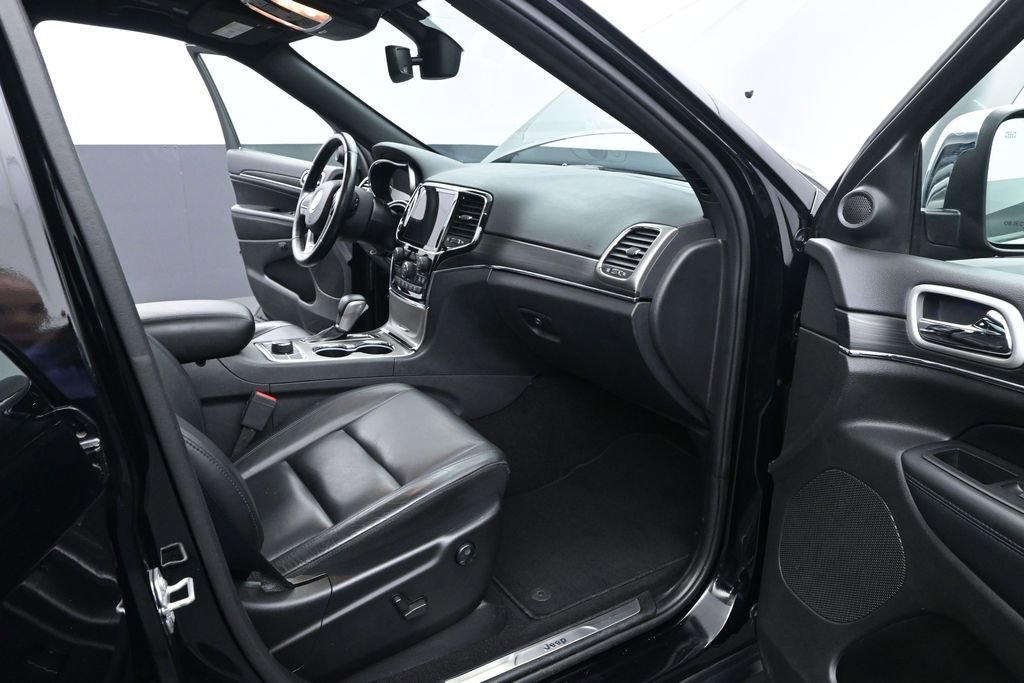 Used 2021 Jeep Grand Cherokee Limited w/ Sun & Sound Group AWD/4WD image 17
