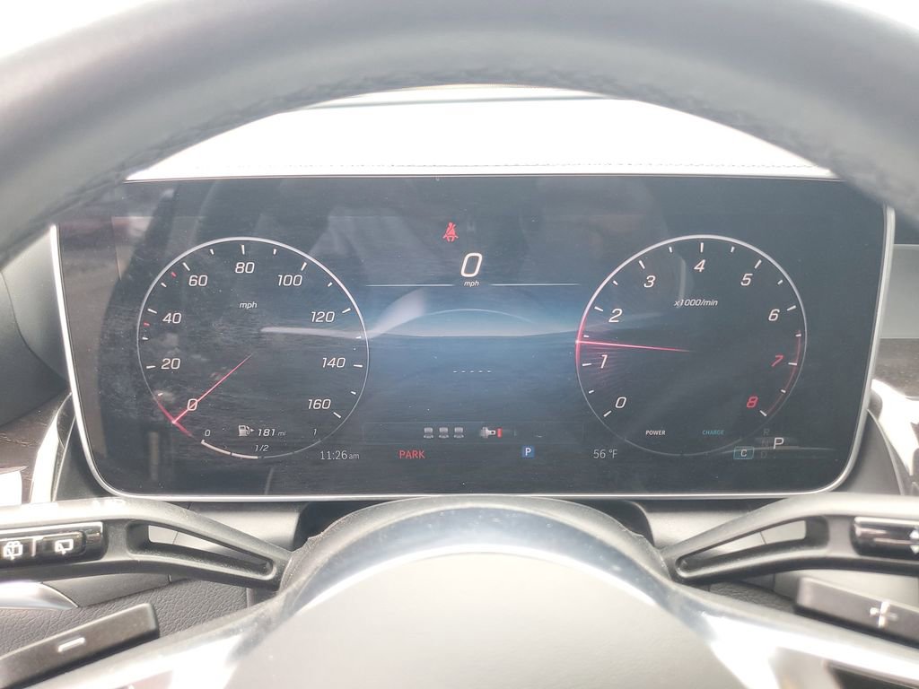 Used 2025 Mercedes-Benz GLC 300 4MATIC image 19