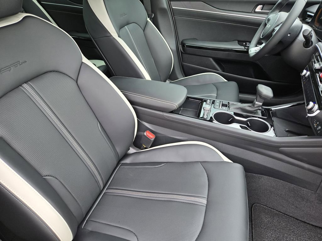 New 2026 Kia K5 GT-Line FWD image 10
