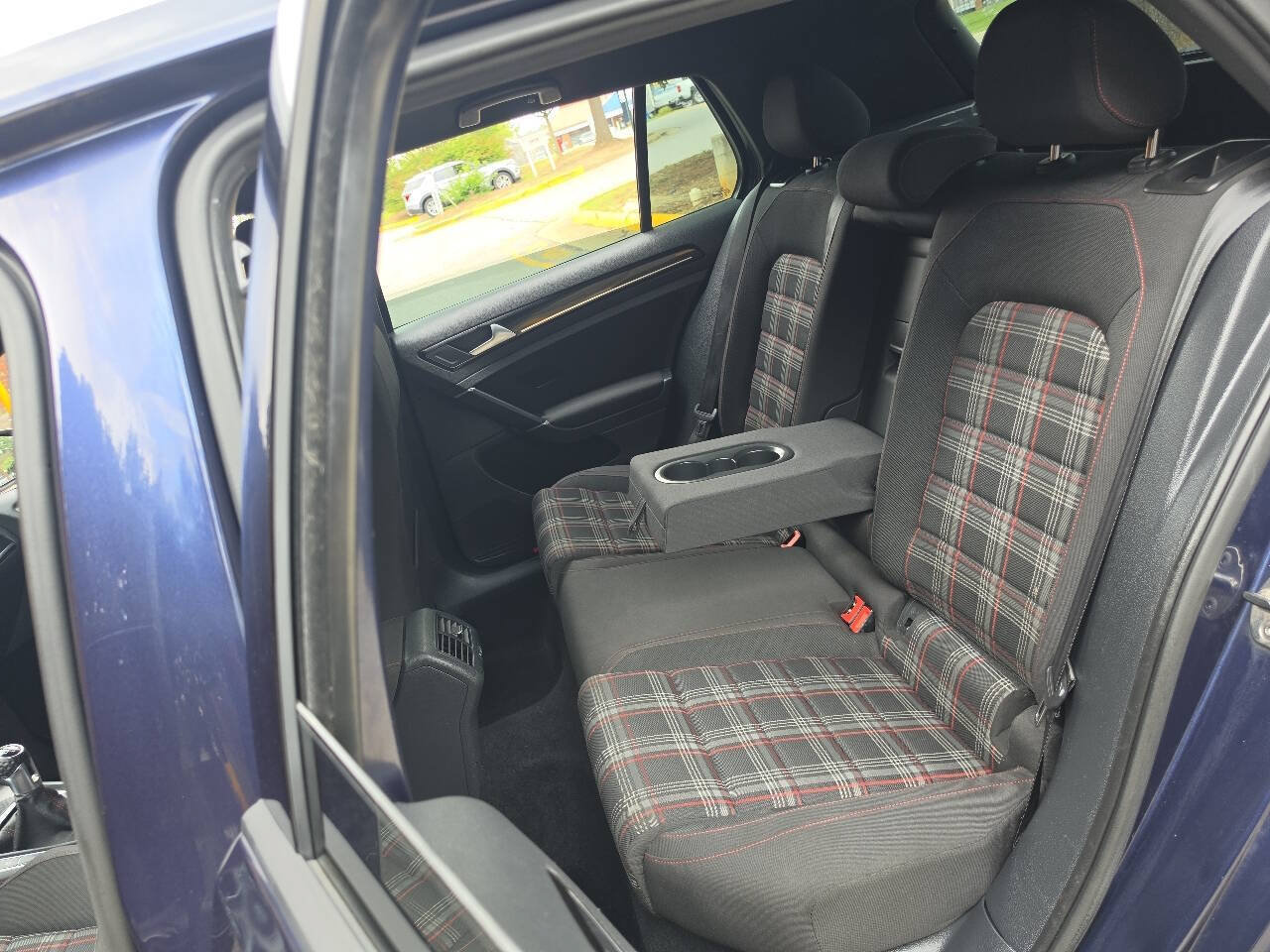 Used 2016 Volkswagen GTI S FWD image 19