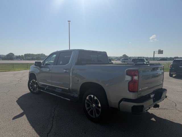 Used 2026 Chevrolet Silverado 1500 High Country w/ Technology Package AWD/4WD image 7