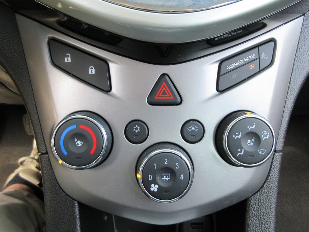 Certified 2017 Chevrolet Sonic Premier image 30