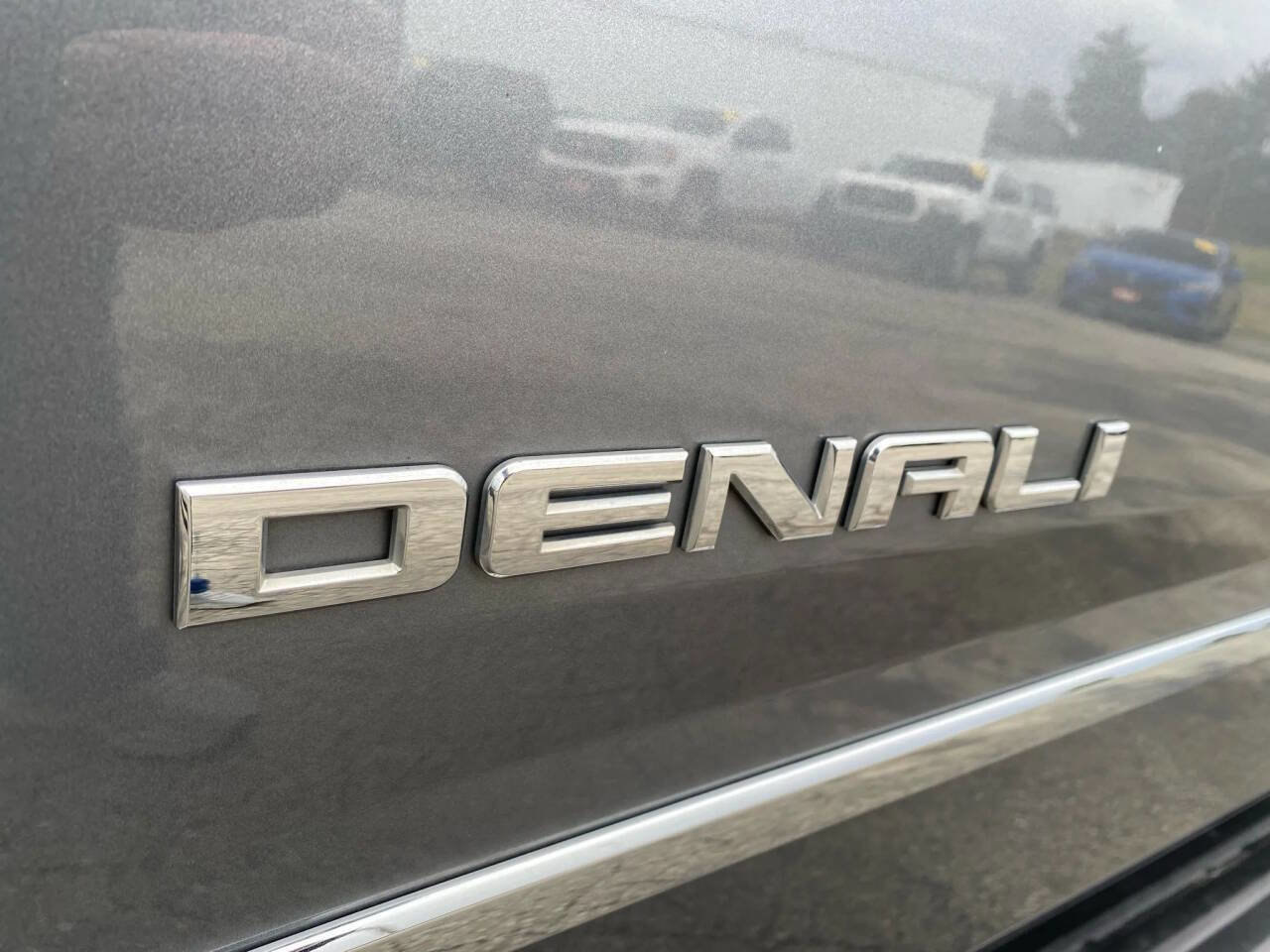 Used 2020 GMC Yukon XL Denali image 29