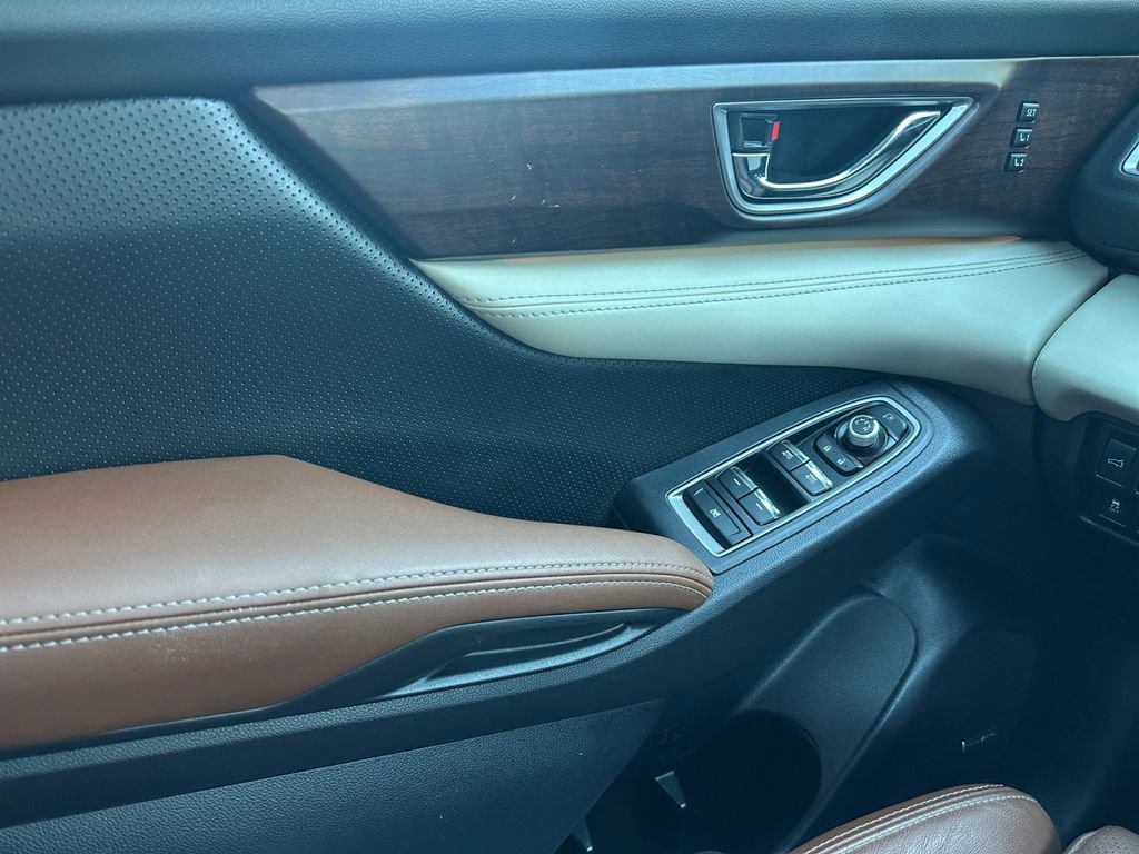 Used 2022 Subaru Ascent Touring image 11