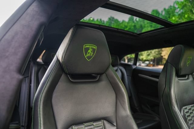 Used 2021 Lamborghini Urus AWD/4WD image 53