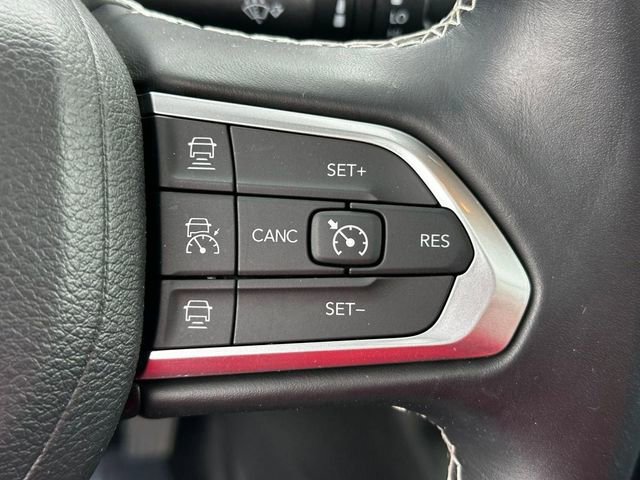 Used 2022 Jeep Compass High Altitude AWD/4WD image 19