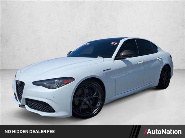 Used 2023 Alfa Romeo Giulia Estrema