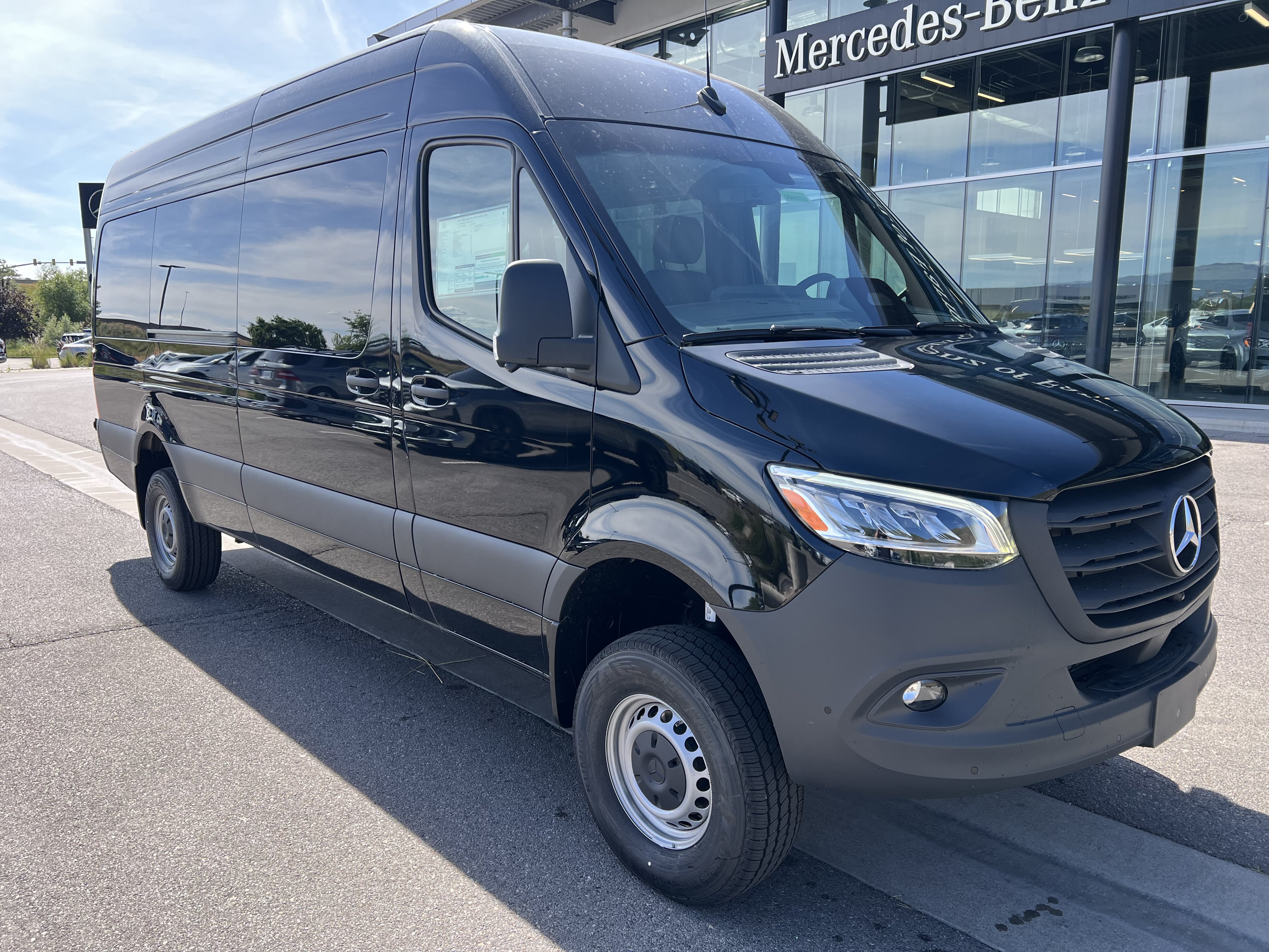 New 2026 Mercedes-Benz Sprinter 2500 image 5