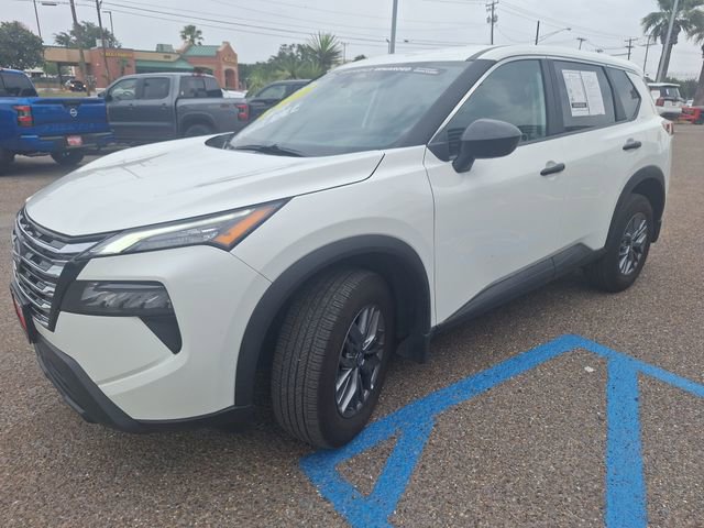 Certified 2025 Nissan Rogue S AWD/4WD image 2