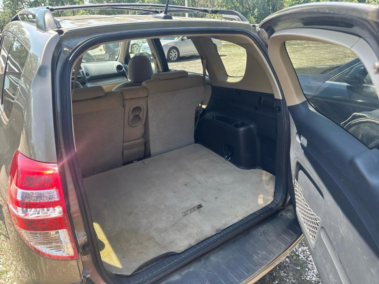 Used 2010 Toyota RAV4 2WD image 11