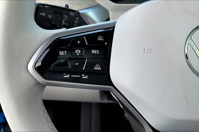 New 2025 Volkswagen ID. Buzz Pro S Plus image 18