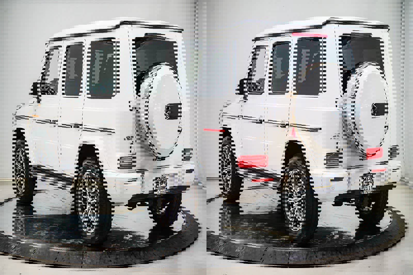 Certified 2025 Mercedes-Benz G 550 image 2