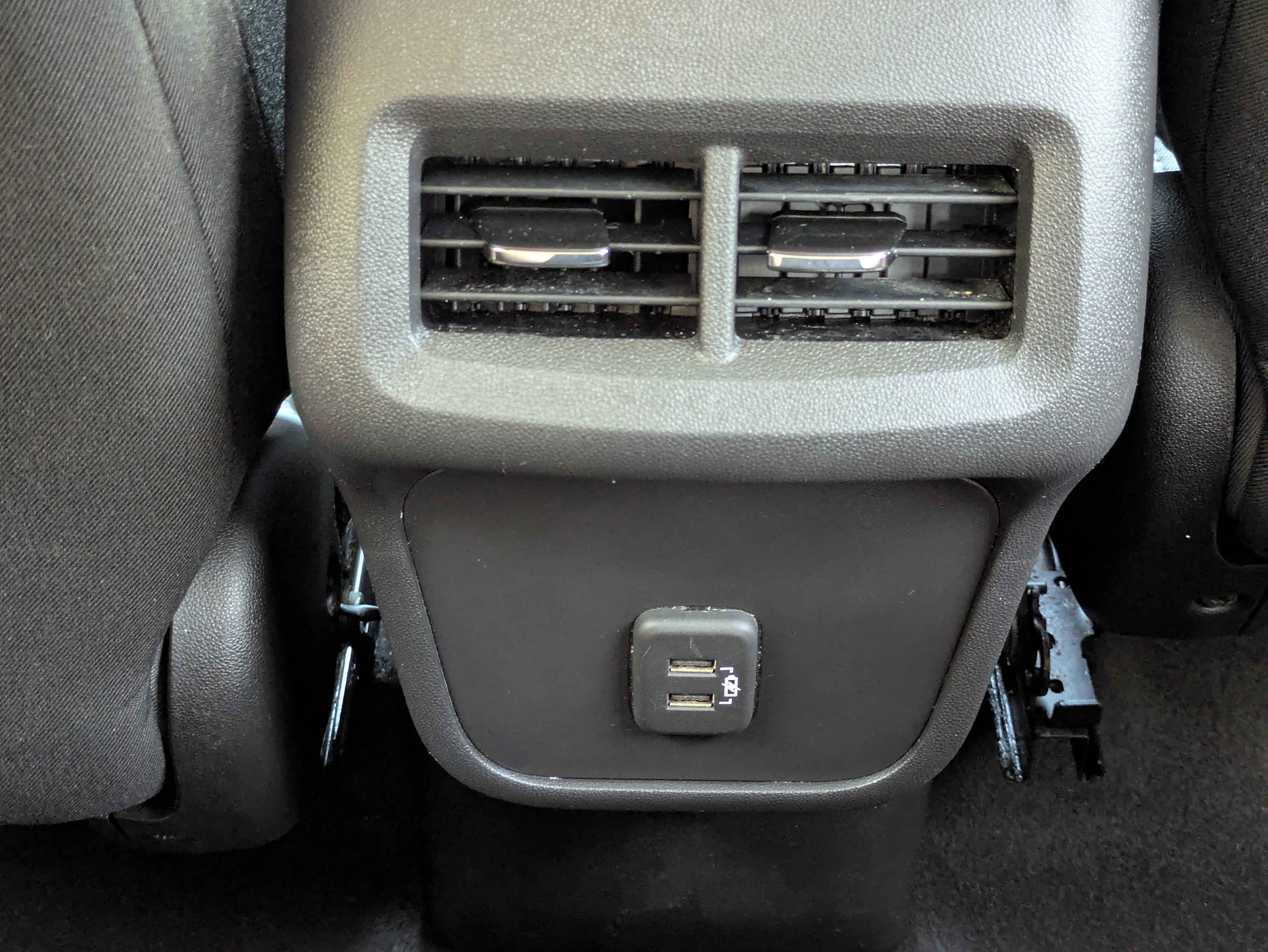 Used 2021 Chevrolet Equinox LT FWD image 35
