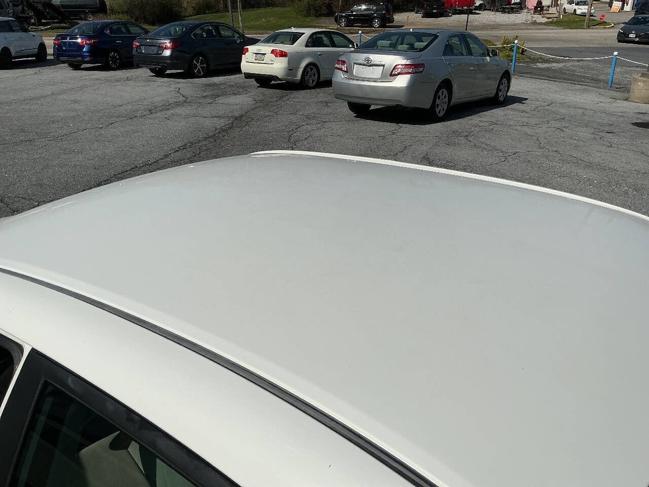 Used 2012 Toyota Corolla LE image 14