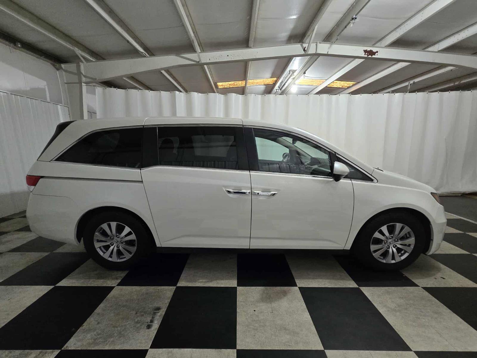 Used 2016 Honda Odyssey EX-L image 4