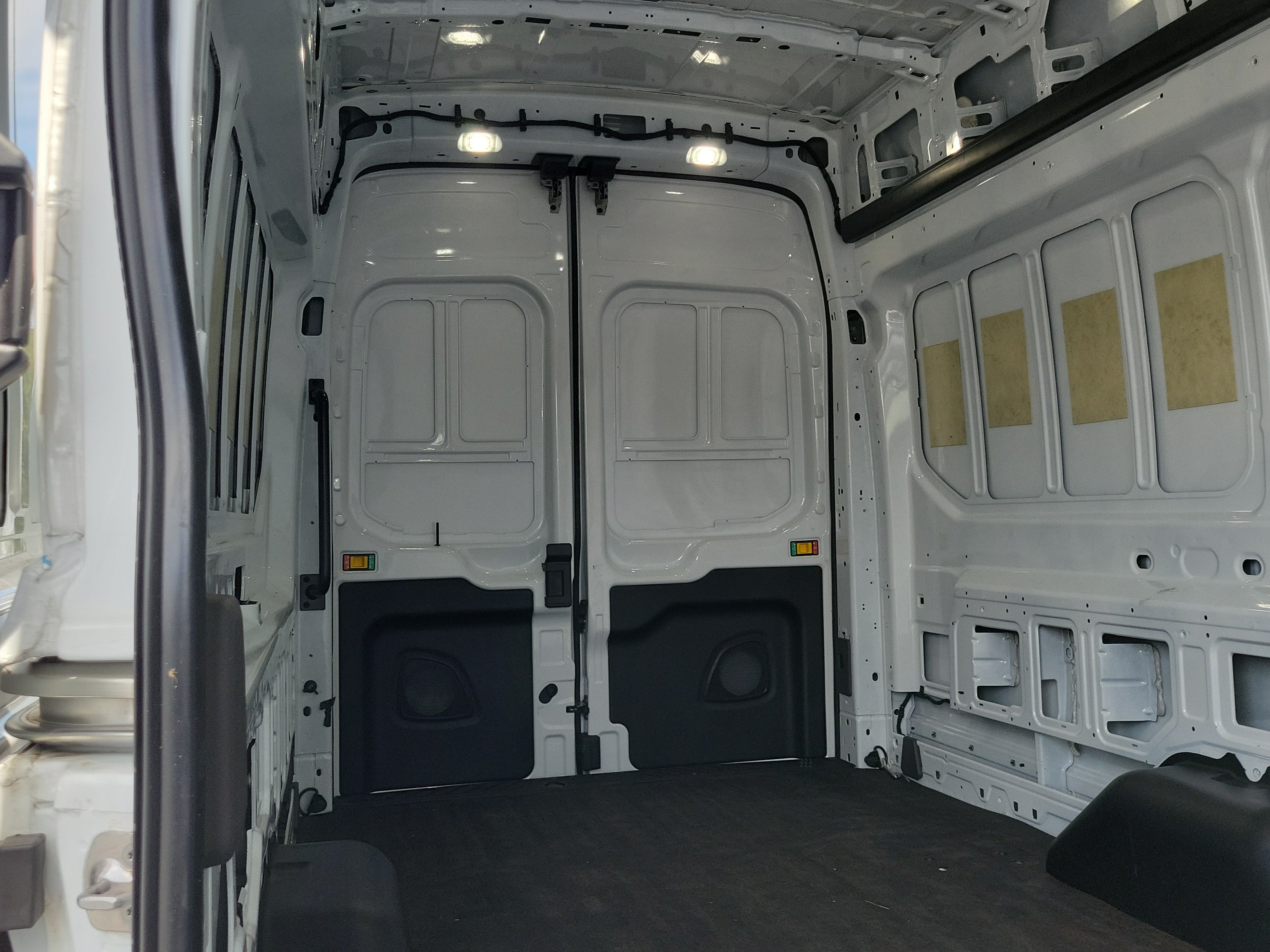 Certified 2024 Ford Transit 350 148 High Roof Extended RWD image 9