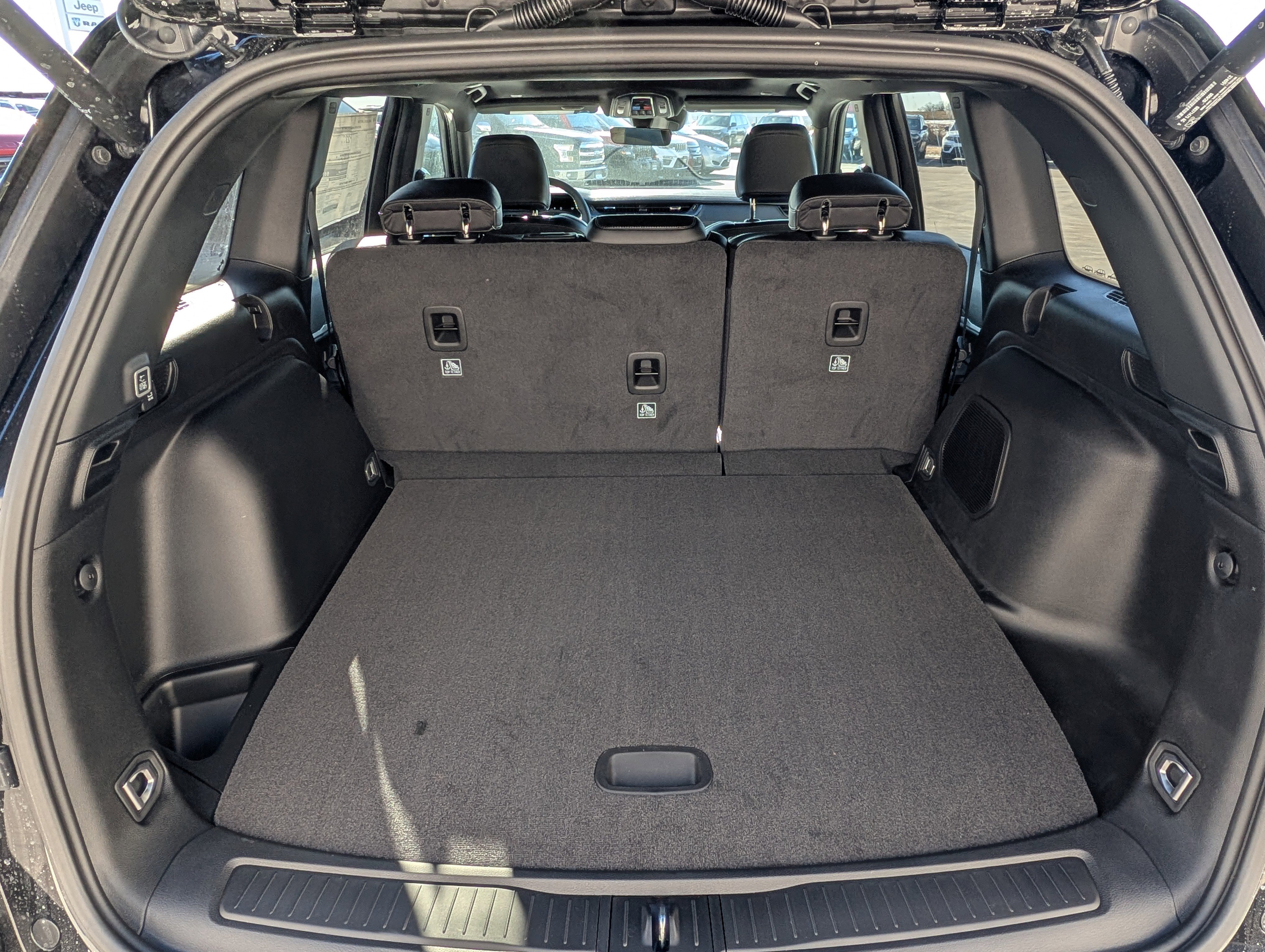 New 2026 Jeep Grand Cherokee Limited w/ Limited Altitude Package image 7